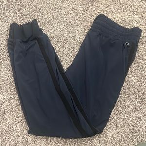 Gap navy joggers